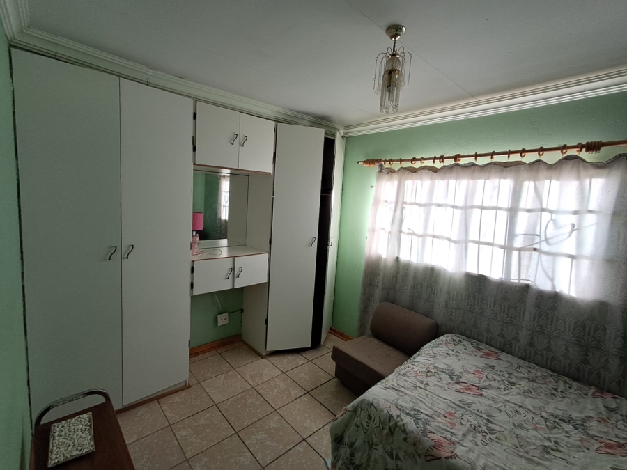 5 Bedroom Property for Sale in Ventersdorp North West